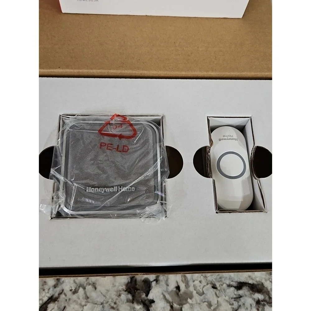 Honeywell‎ RDWL515A Portable Wireless Doorbell & Push Button NEW